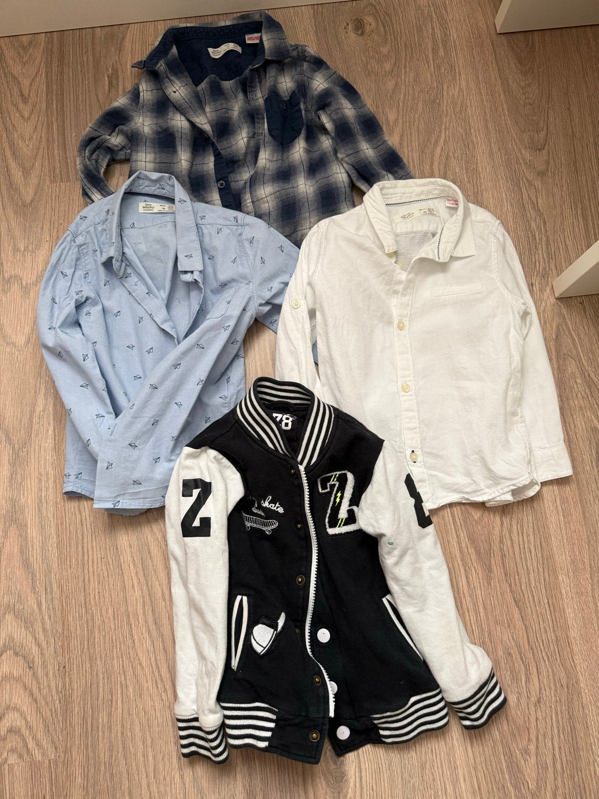 Jongens kledingpakket: 3 overhemden en 1 jasje, Ophalen of Verzenden, Gebruikt, Jongen
