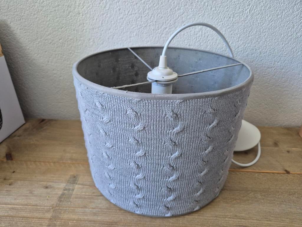 Baby's Only gebreide lampenkap - 30cm doorsnee, Huis en Inrichting, Lampen | Lampenkappen, Zo goed als nieuw, 25 tot 50 cm, Rond