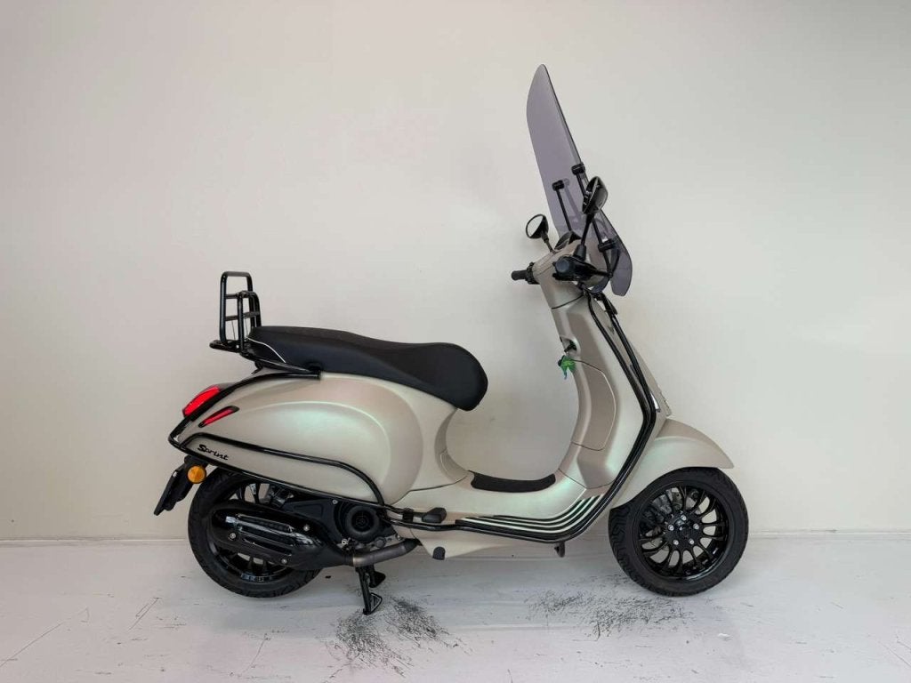 Vespa Sprint Aqua Vanilia, BWJ 2020, Niet ingevuld, Gebruikt, Niet ingevuld, Ophalen of Verzenden