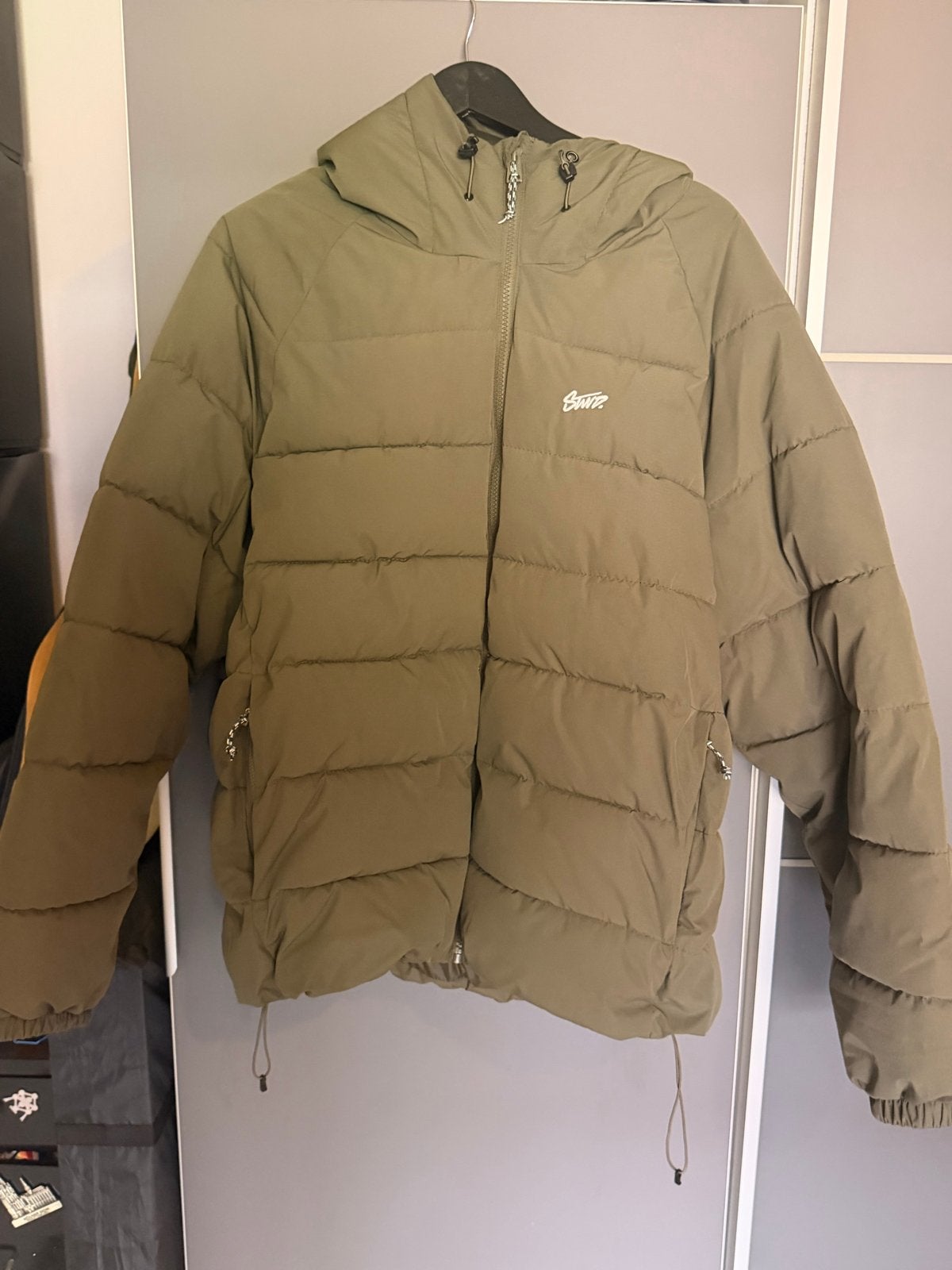 Stwd winterjas van Pull And Bear in maat XL, Kleding | Heren, Ophalen of Verzenden, Zo goed als nieuw, Maat 56/58 (XL), Groen