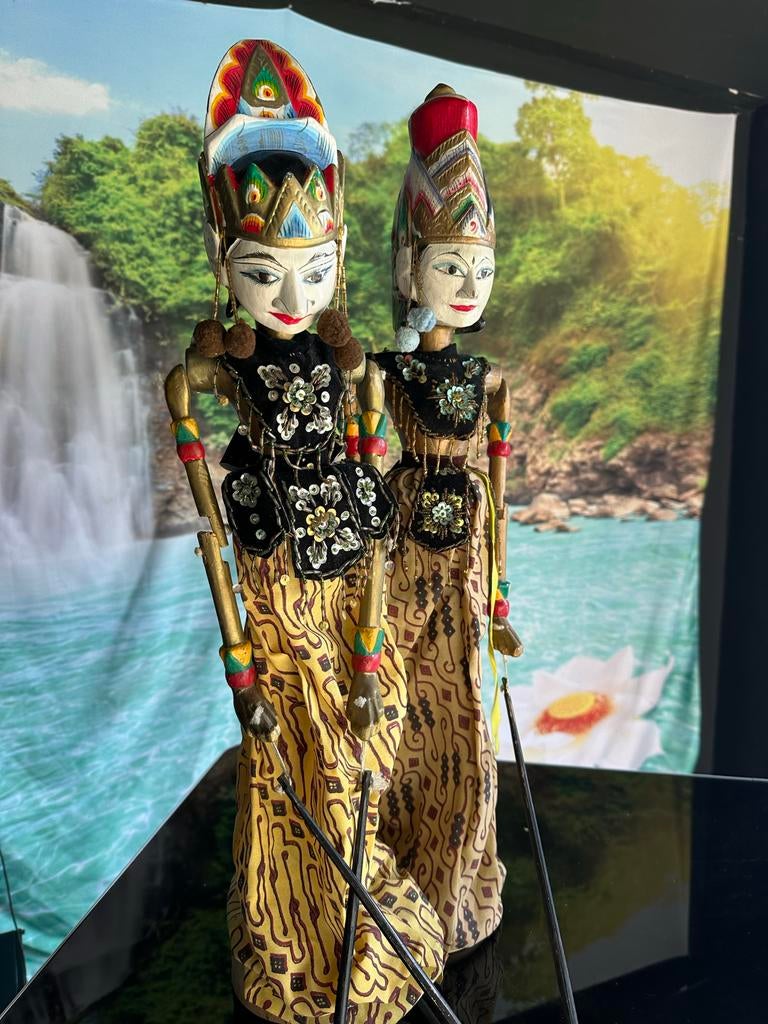 Set van 2 Wayang Golek poppen - Indonesische kunst, Antiek en Kunst, Ophalen of Verzenden
