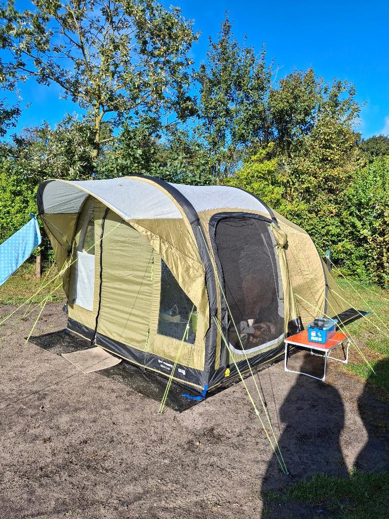 Opblaasbare tent met luifel, Caravans en Kamperen, Tenten, Ophalen, Gebruikt, Tot en met 2