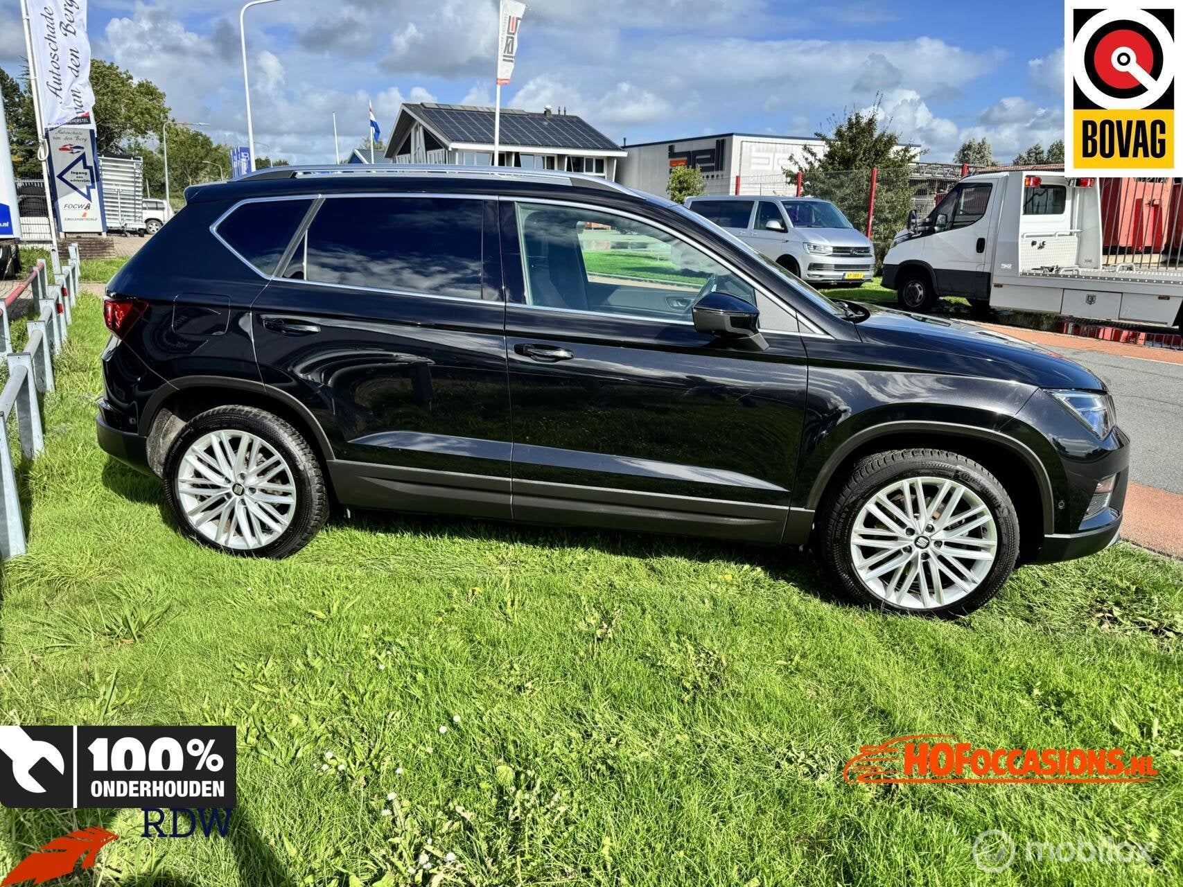 Seat Ateca 1.5 TSI Xcellence AUTOMAAT / CARPLAY / DRE BEATS, Auto's, Dealer onderhouden, 15 km/l, Zwart, 4 cilinders