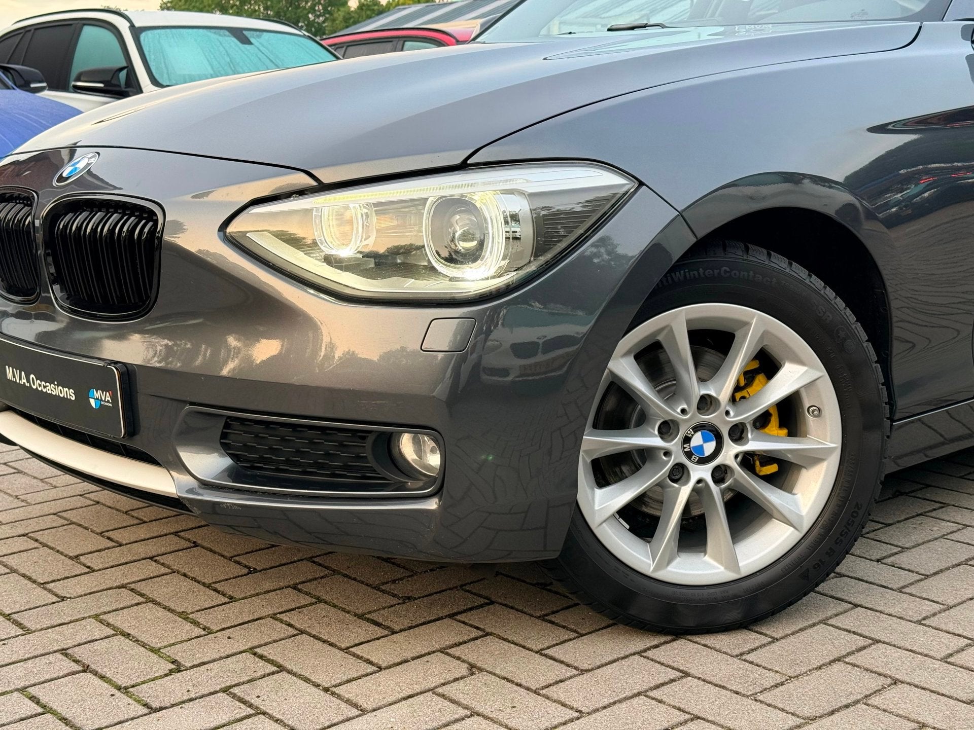 BMW 1-serie 116i Business+ Urban|Nieuwe Ketting + Klepseals|, Euro 5, Gebruikt, Zwart, 4 cilinders