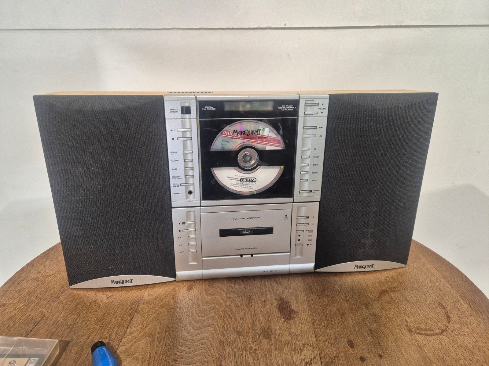 marquant verticale cd speler voor aan de muur, Onbekend, Ophalen of Verzenden, Bang & Olufsen, Onbekend