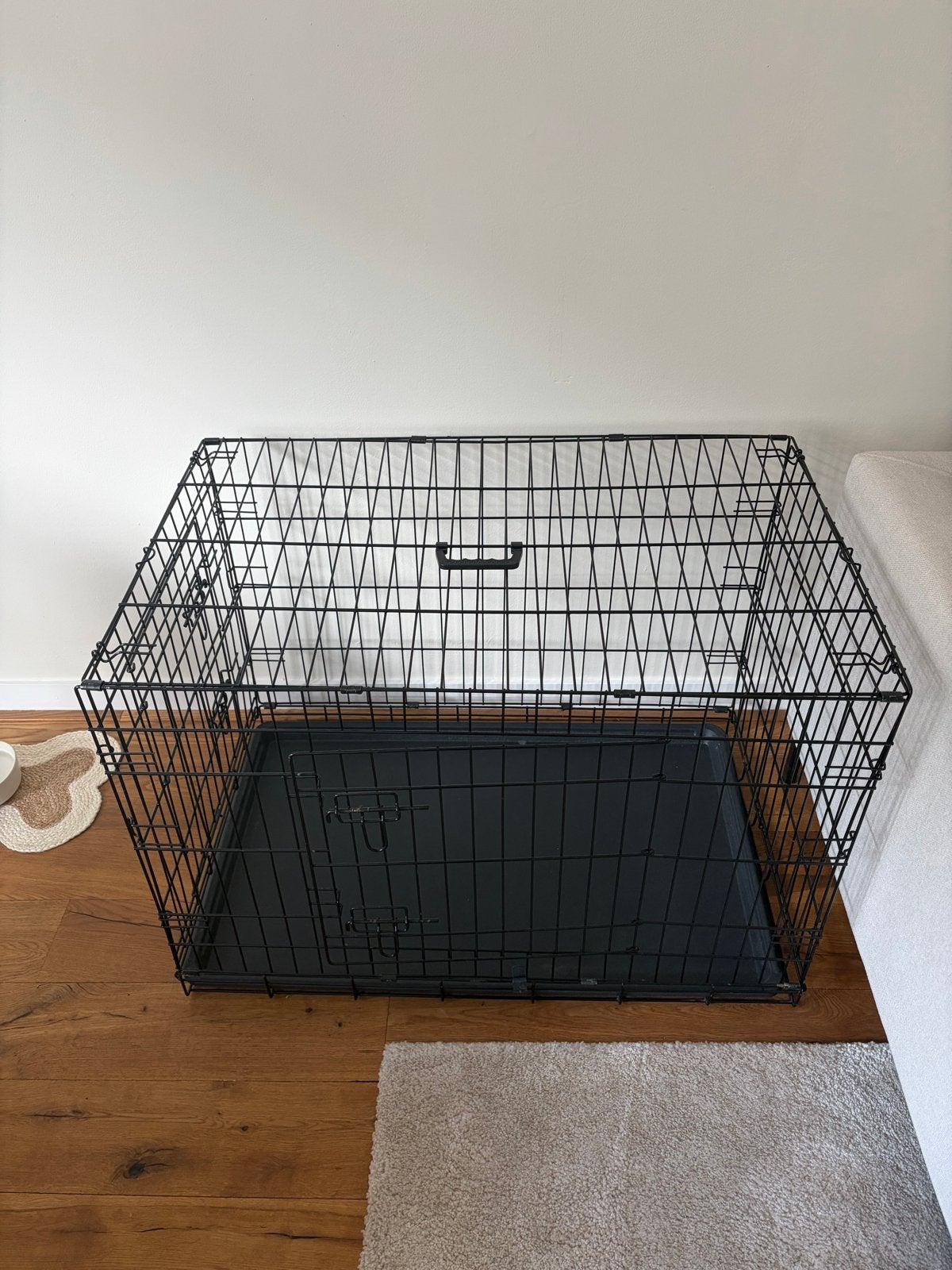 Dog Crate 90  57  52 cm + Mattress, Ophalen, Zo goed als nieuw