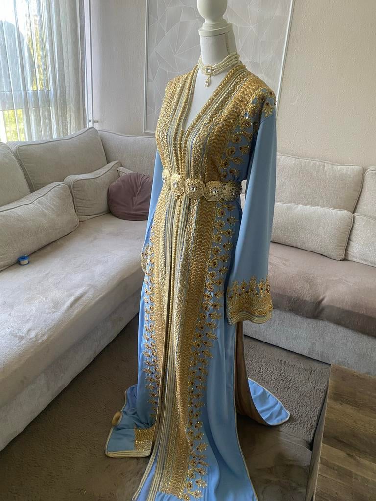 Elegante Marokkaanse tekchita  te huur 30€, Maat 38/40 (M), Overige typen, Blauw, Ophalen of Verzenden