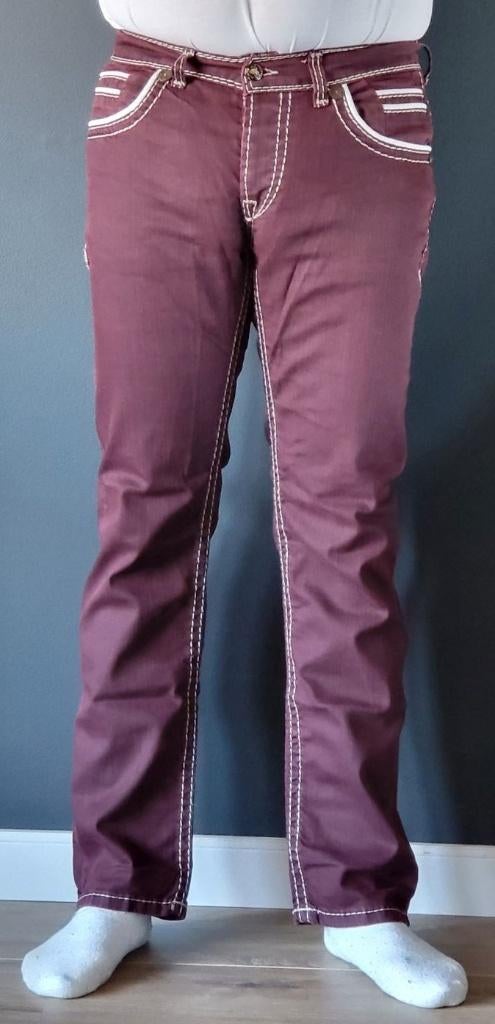 Opvallend bordeaux-bruine broek met beige naden - Mt 34-34, Maat 52/54 (L), Bruin, Ophalen of Verzenden, Zo goed als nieuw