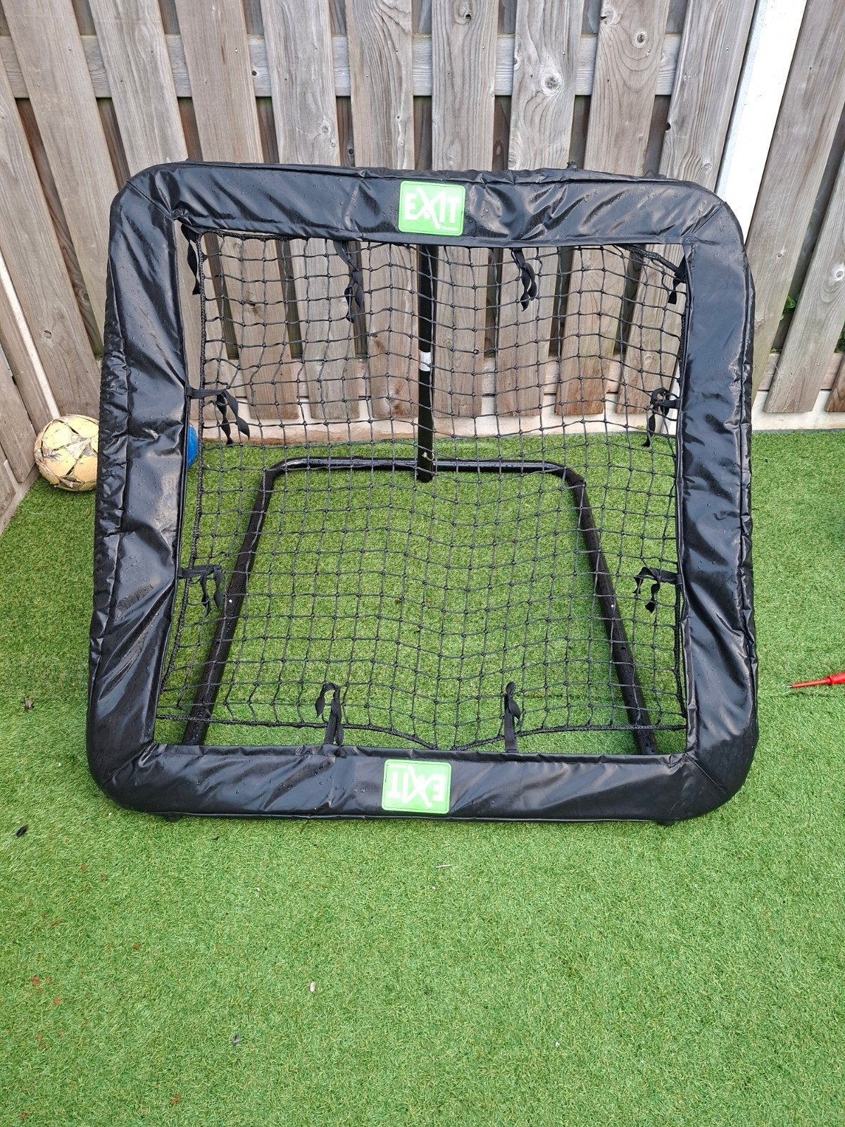 EXIT Kickback Rebounder Voetbal Rebound Net, Ophalen, Gebruikt, Overige typen