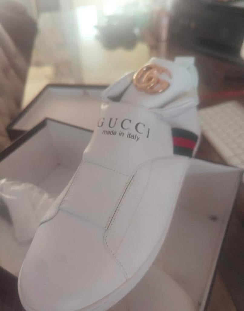 Nieuwe Witte Gucci Sneakers Heren - Maat 45 (valt klein), Kleding | Heren, Schoenen, Wit, Nieuw, Ophalen of Verzenden, Sneakers of Gympen