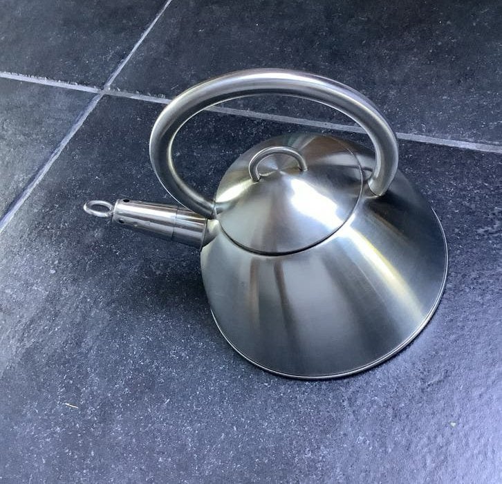 RVS fluitketel - Zo goed als nieuw, 1 tot 2 liter, Ophalen of Verzenden, Zo goed als nieuw, Rvs