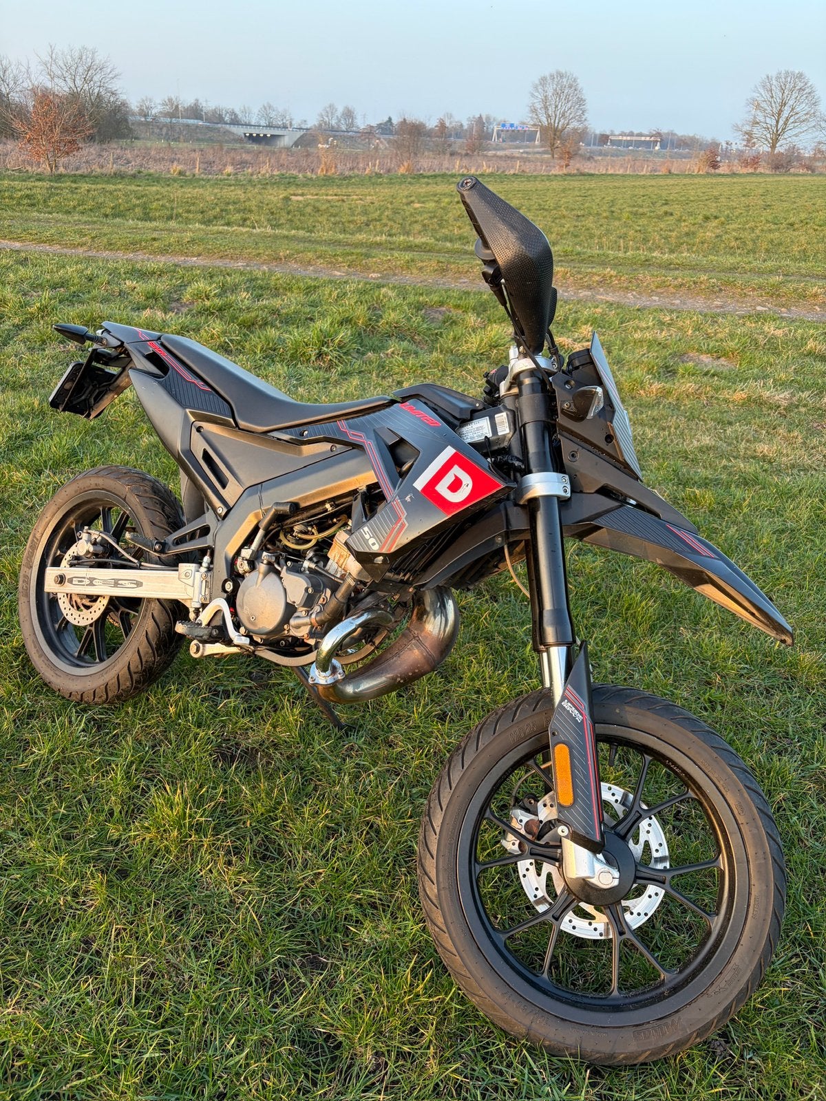 Derbi Senda DRD X-Treme 50 SM Limited Edition 2019, Ophalen, 6 versnellingen, Maximaal 45 km/u, Zo goed als nieuw