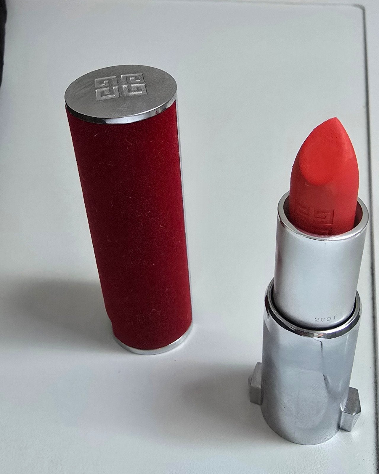 Te koop Givency lipstick nr 33., Sieraden, Tassen en Uiterlijk, Uiterlijk | Mondverzorging, Ophalen of Verzenden, Nieuw, Lipbalsem