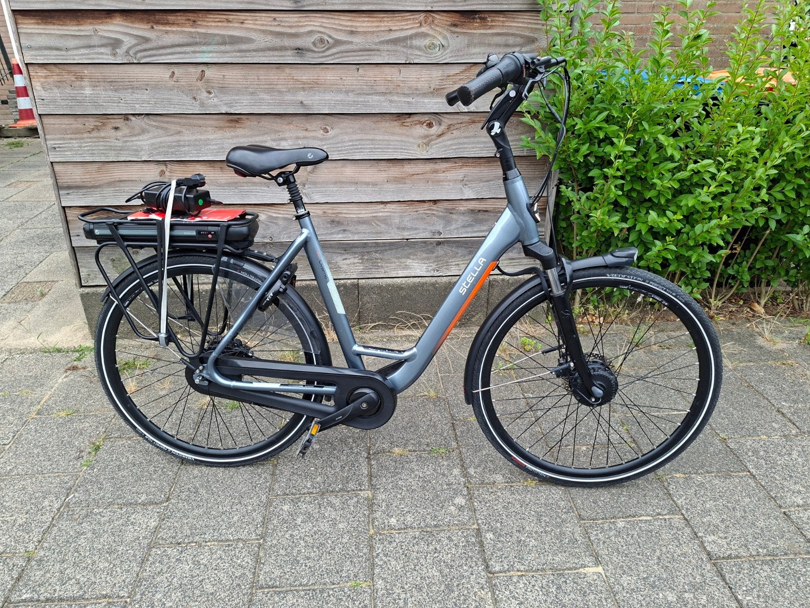 Stella Livorno Elektrische Fiets., 55 tot 59 cm, Ophalen, Zo goed als nieuw, Overige merken