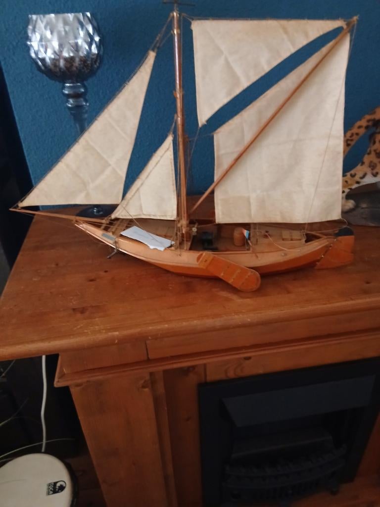 Mantra Arm 82, Hobby en Vrije tijd, Modelbouw | Boten en Schepen, Ophalen of Verzenden