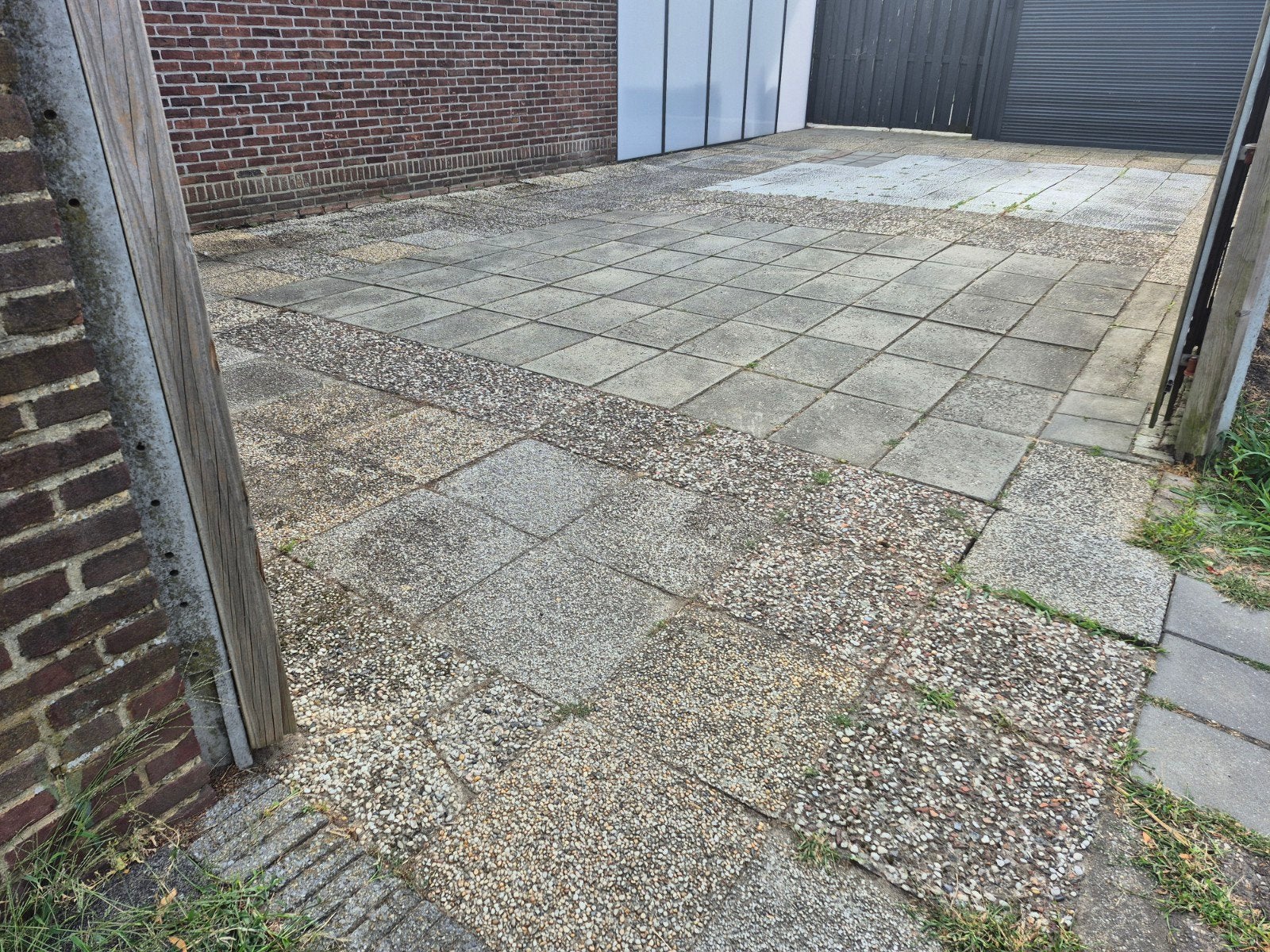 gratis grindtegels 80m3, Tuin en Terras, Ophalen, Gebruikt, Beton, Terrastegels