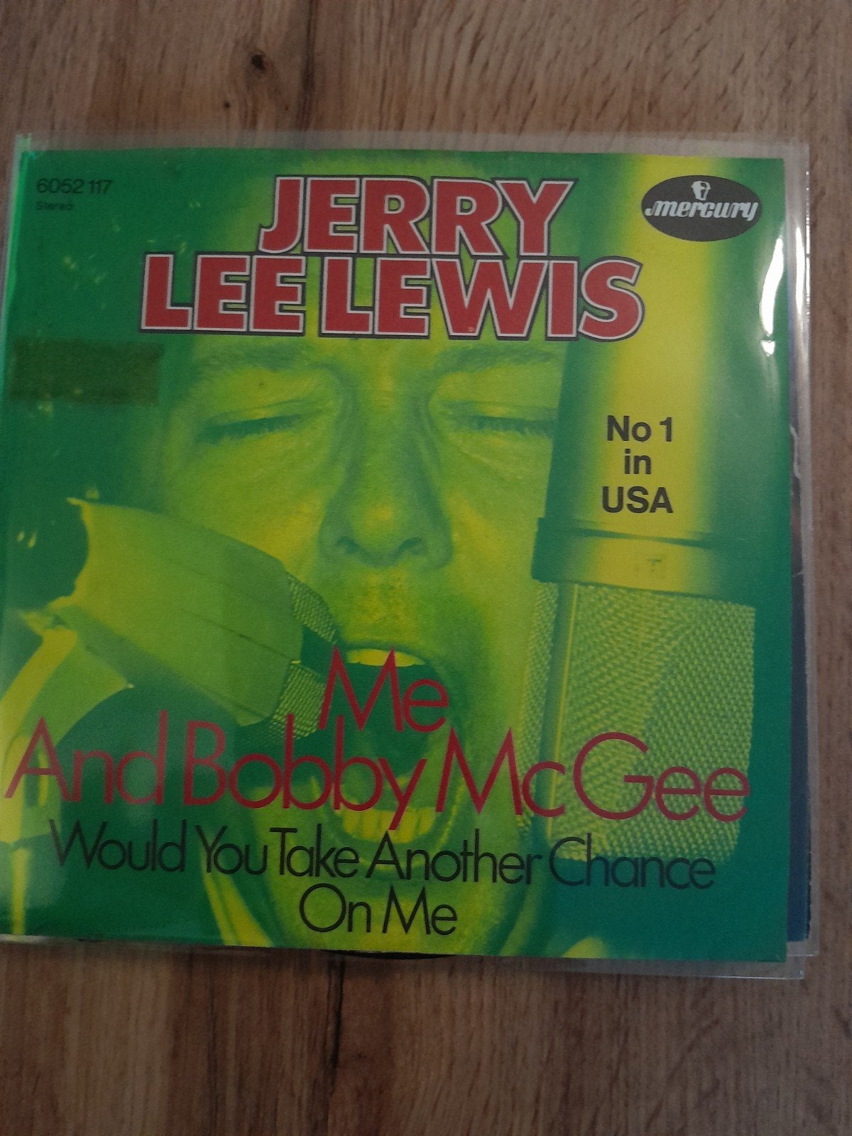 jerry lee lewis 7inch me and bobby mcgee, Ophalen of Verzenden, Zo goed als nieuw, Pop