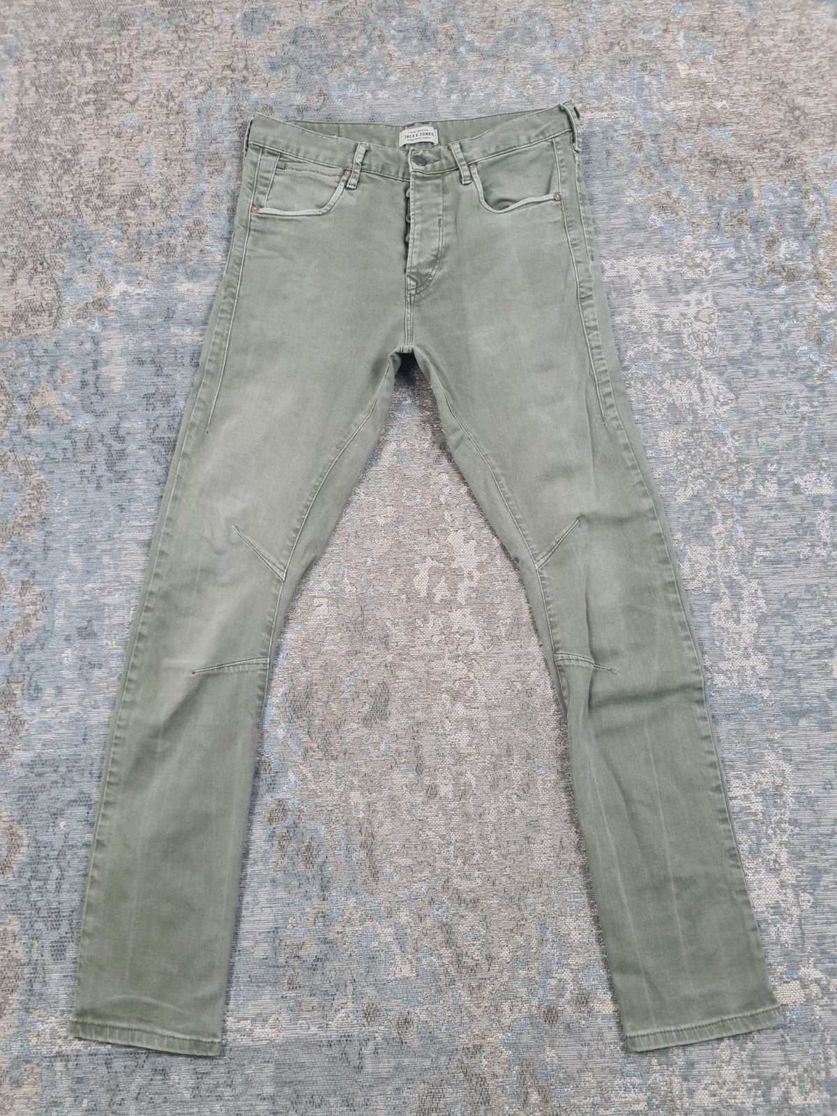 Jack and Jones Luke W30 L32 Slim STRETCH Bronno3032

Taille:, https://support.jackjones.com/hc/nl-nl/articles/10628750393745-Hoe-kan-ik-contact-opnemen