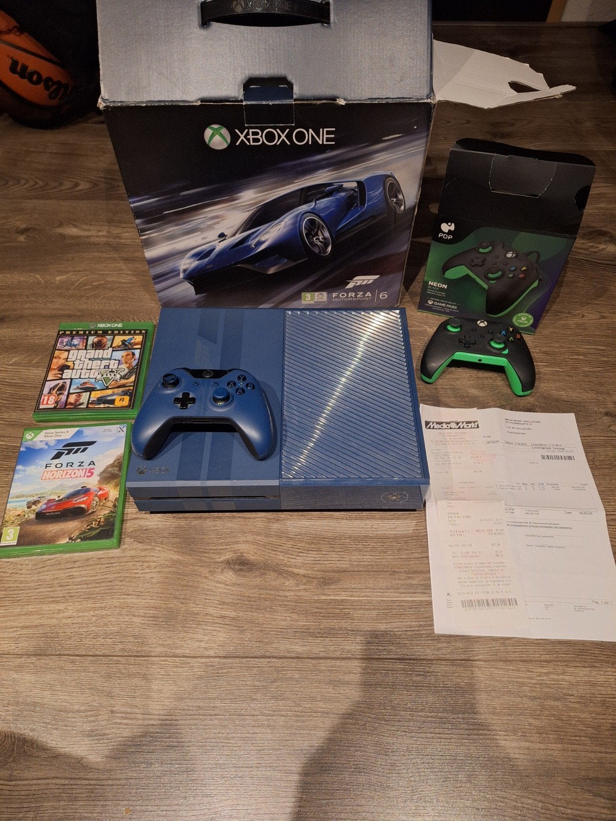 Xbox one limited edition forza, Ophalen, Gebruikt, Xbox One, Met 2 controllers