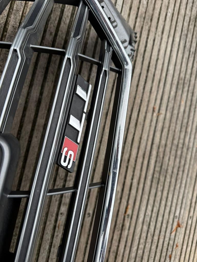 Audi TT TTS MK3 grille origineel, Auto-onderdelen, Ophalen, Voor, Audi, Bumper