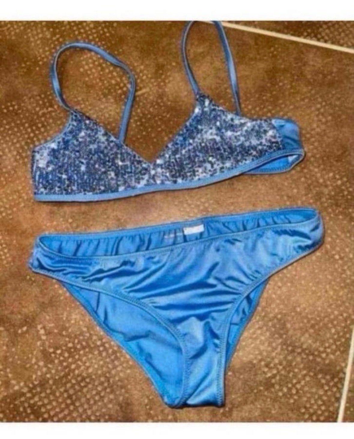 Calzedonia Bikini Maat 164 - Blauw met pailletten, Kleding | Dames, Badmode en Zwemkleding, Ophalen of Verzenden, Zo goed als nieuw