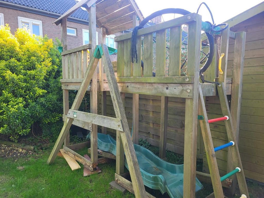 Houten Speeltoestel Jungle Mansion met Glijbaan en Schommel, Ophalen, Gebruikt, Schommel