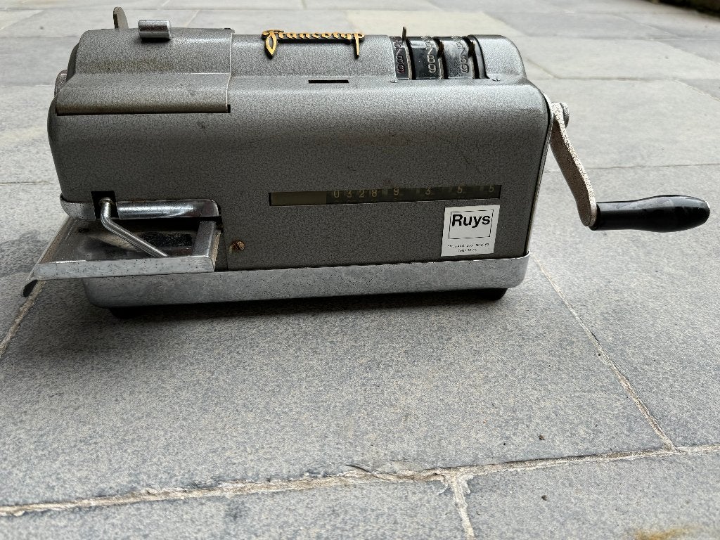Frankeermachine, Ophalen
