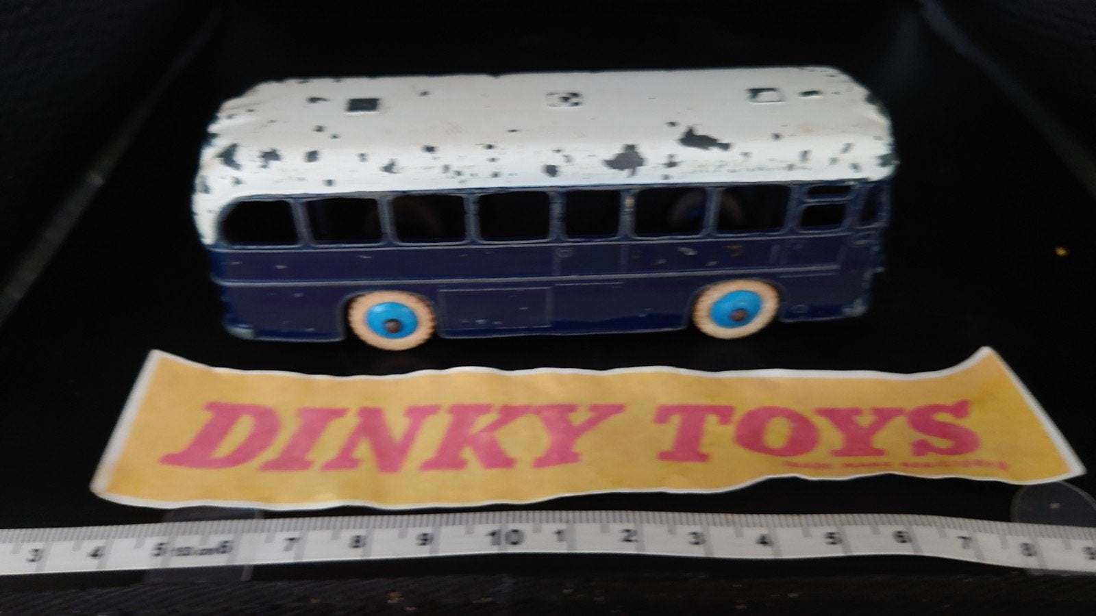 Dinky Toys 283 BOAC Coach Bus - Vintage Modelbus, Ophalen of Verzenden, Gebruikt, Bus of Vrachtwagen, Dinky Toys