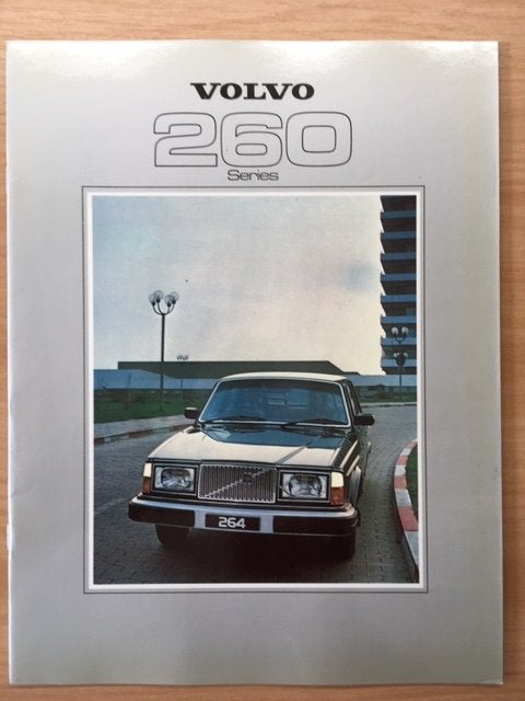 Volvo 260 Serie Brochure uit 1979   Engels, Gelezen, Volvo, Ophalen of Verzenden, Engels