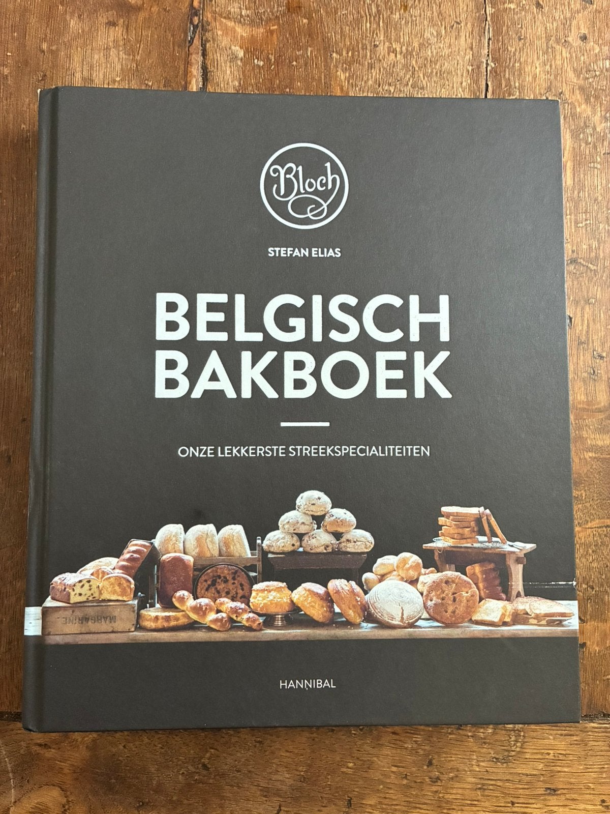 Stefan Elias - Belgisch bakboek, Boeken, Ophalen of Verzenden, Zo goed als nieuw, Stefan Elias, Nederland en België