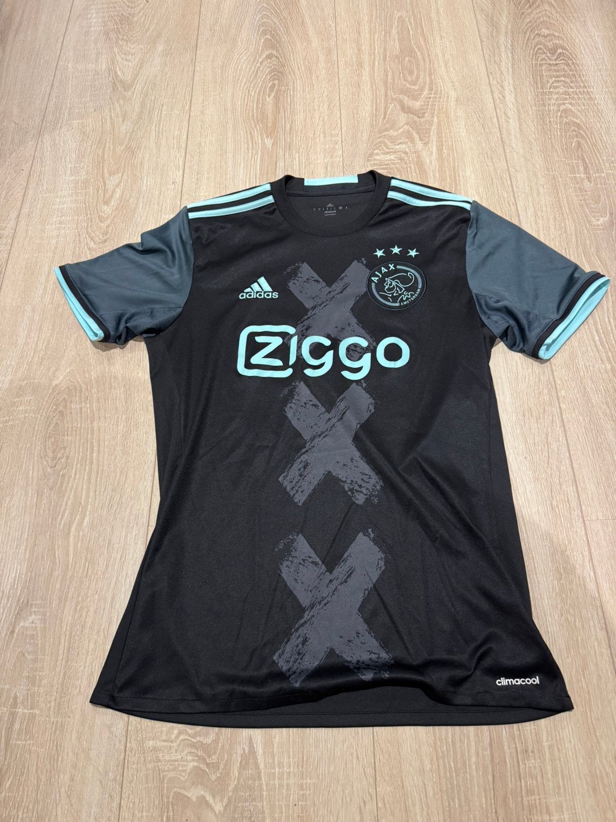 Ajax uitshirt 2016/2017 Maat S, Sport en Fitness, Maat S, Ophalen of Verzenden, Zo goed als nieuw, Shirt