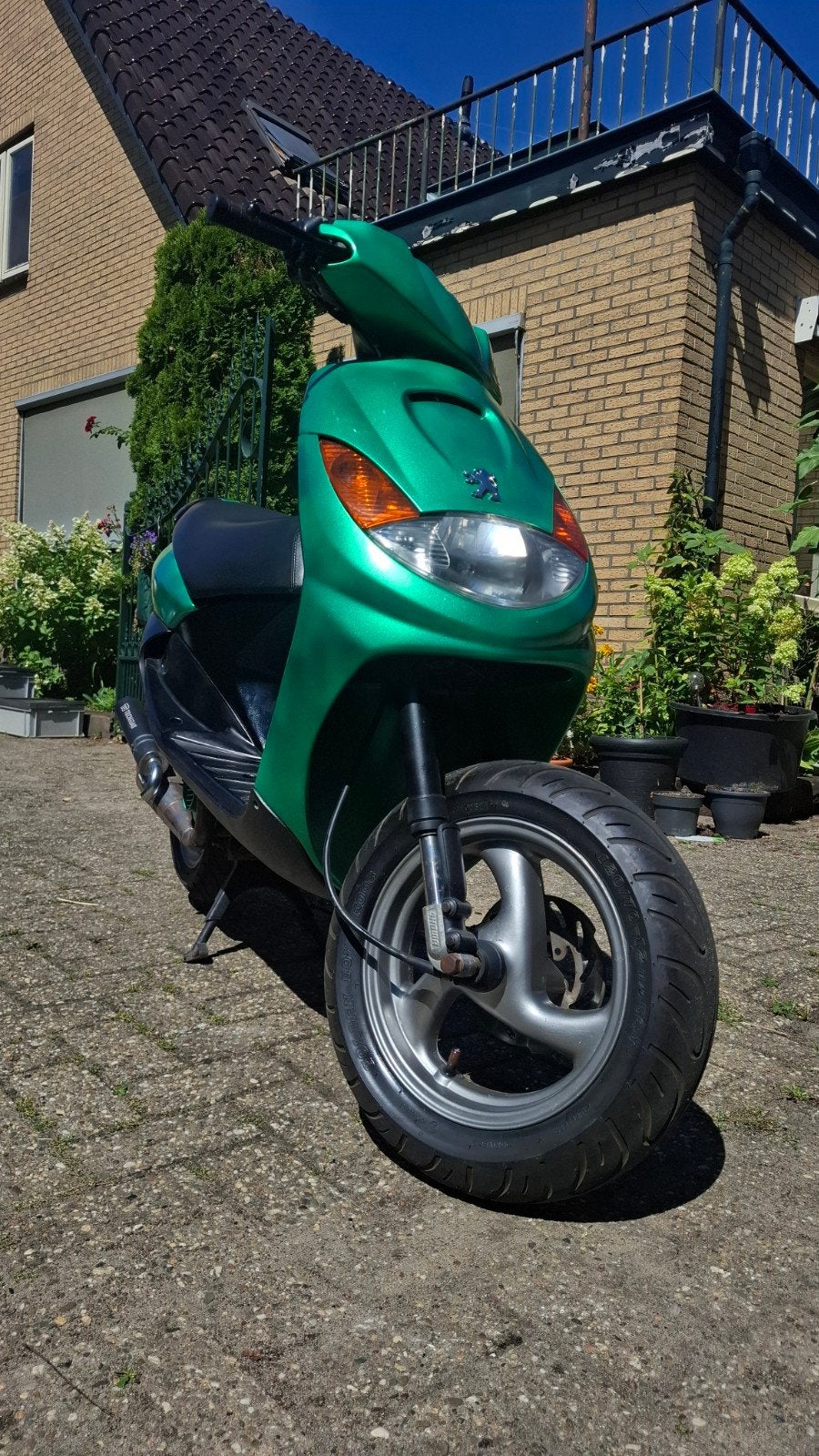 een mooie peugeot vivacity 2 takt 70cc, Fietsen en Brommers, Scooters | Peugeot, Ophalen, Tweetakt, Vivacity