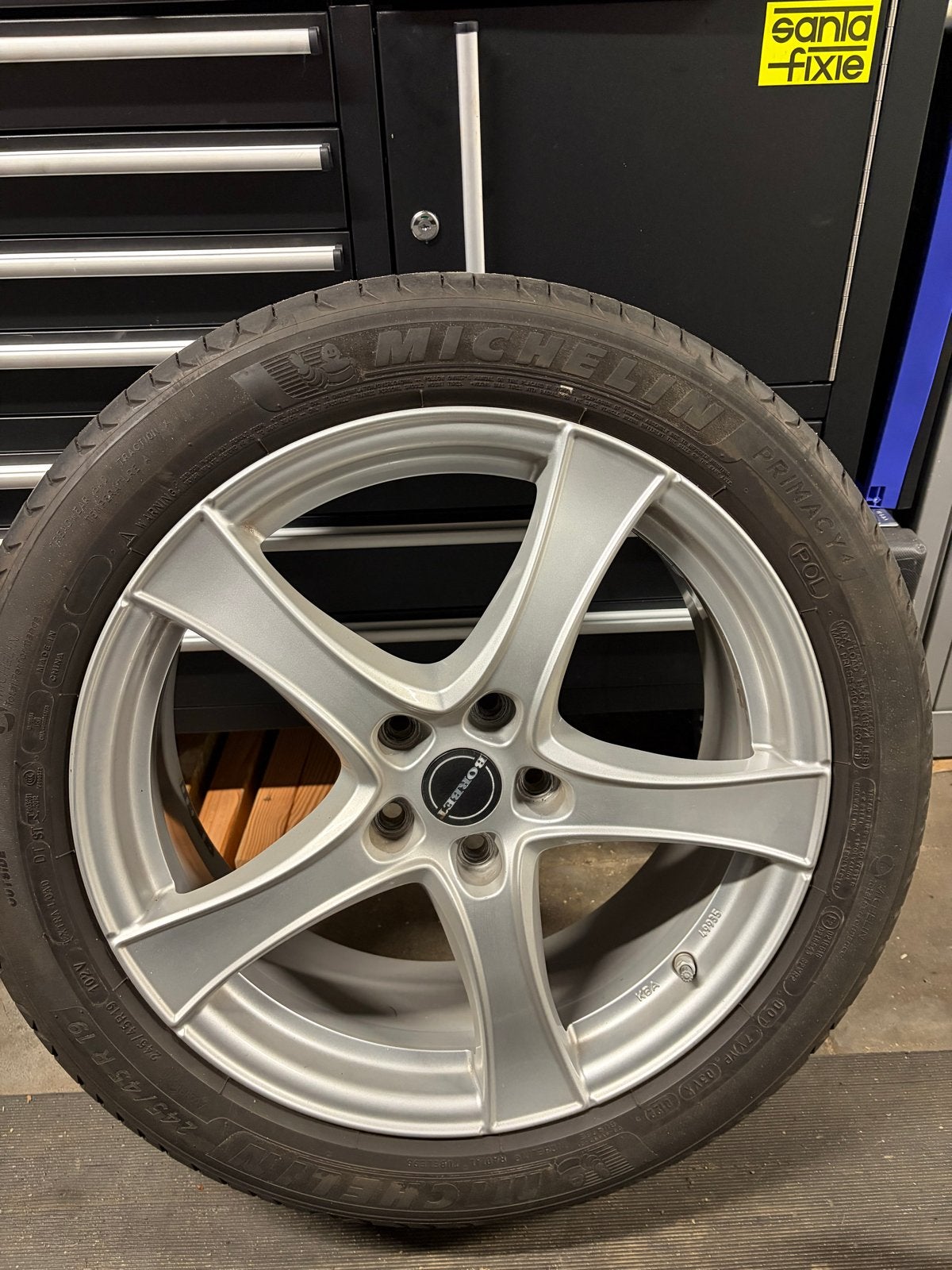 Borbet velgen met Michelin banden voor Mazda, Kia, Hyundai, Banden en Velgen, Personenwagen, Zomerbanden, Ophalen