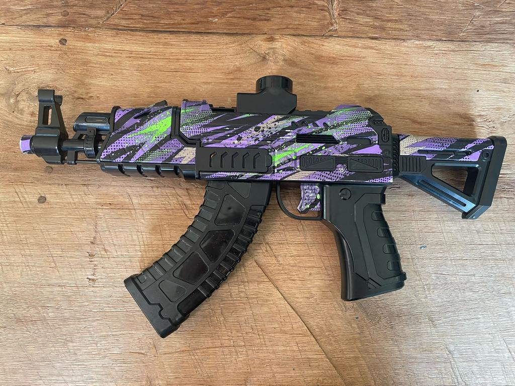 Gel blaster AK-Shark, Ophalen of Verzenden, Zo goed als nieuw