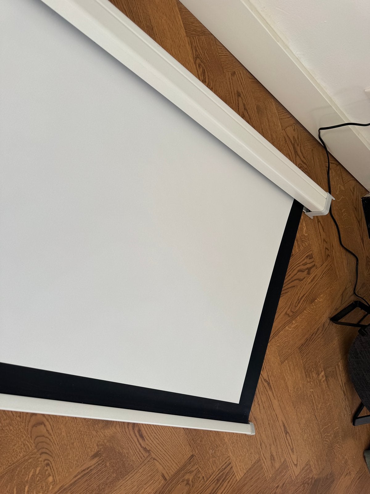 Legrand Projecta Projectiescherm 117x200 cm (91”) 16:9, Audio, Tv en Foto, Ophalen, Handmatig, Gebruikt