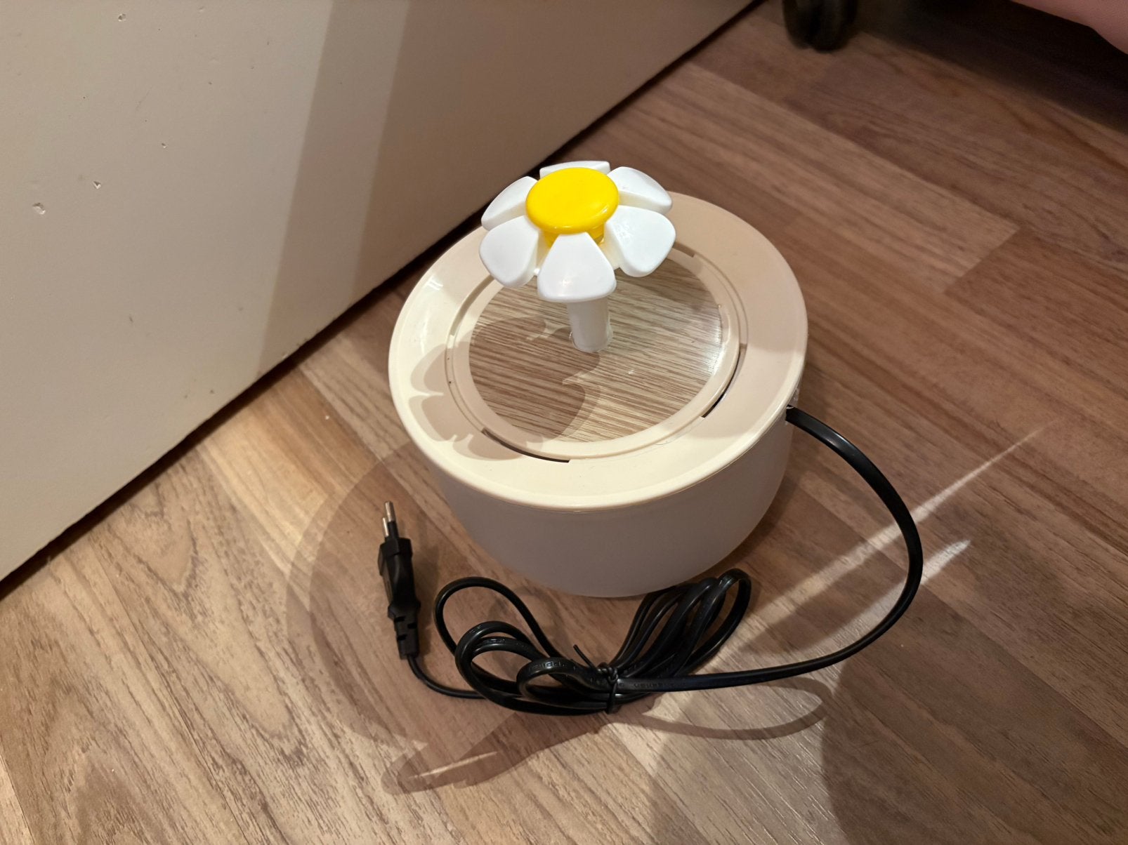 Katten drinkfontein, Dieren en Toebehoren, Ophalen, Zo goed als nieuw