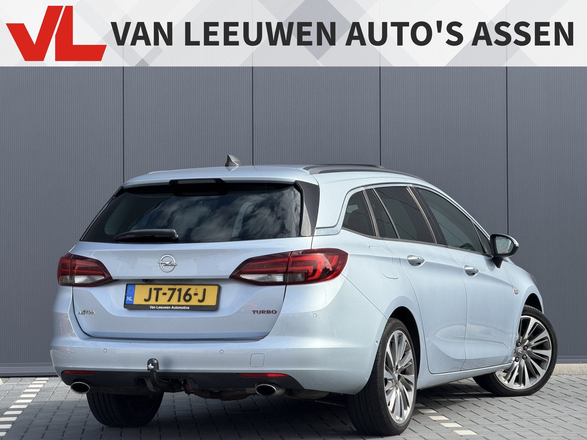 Foto 2 van Opel Astra Sports Tourer 1.6 Turbo Innovation | RIJKLAAR | V