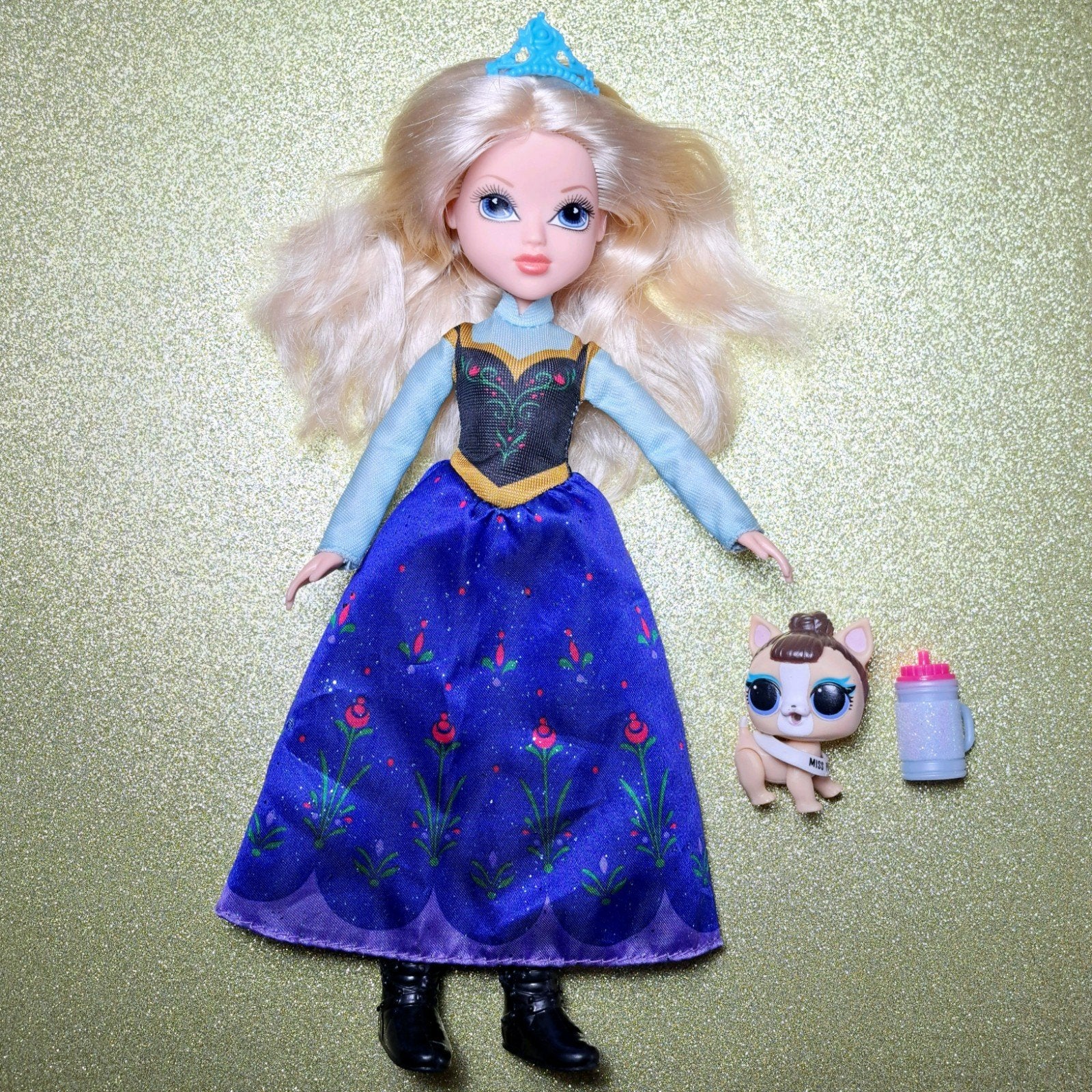 MGA Moxie Girl Avery als Disney Prinses, Verzenden, Zo goed als nieuw