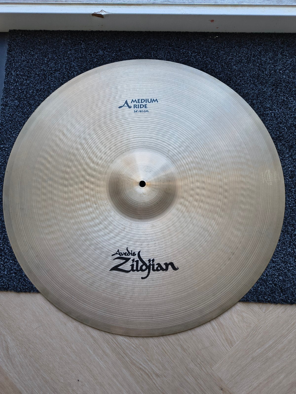 Zildjian Avedis 24" Medium Ride Bekken, Muziek en Instrumenten, Drumstellen en Slagwerk, Ophalen, Overige merken