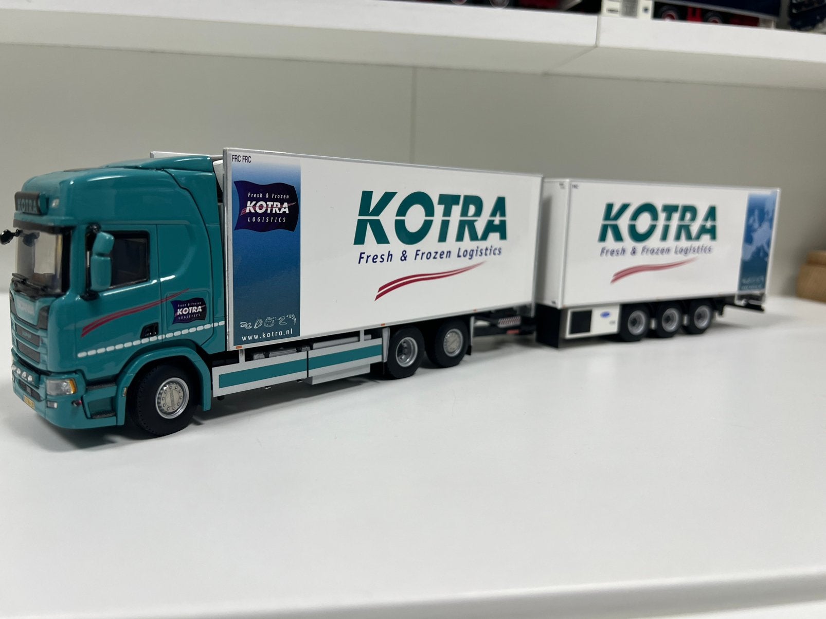 Wsi Scania Kotra Combie, Hobby en Vrije tijd, Modelauto's | 1:50, Ophalen of Verzenden, Zo goed als nieuw, Bus of Vrachtwagen