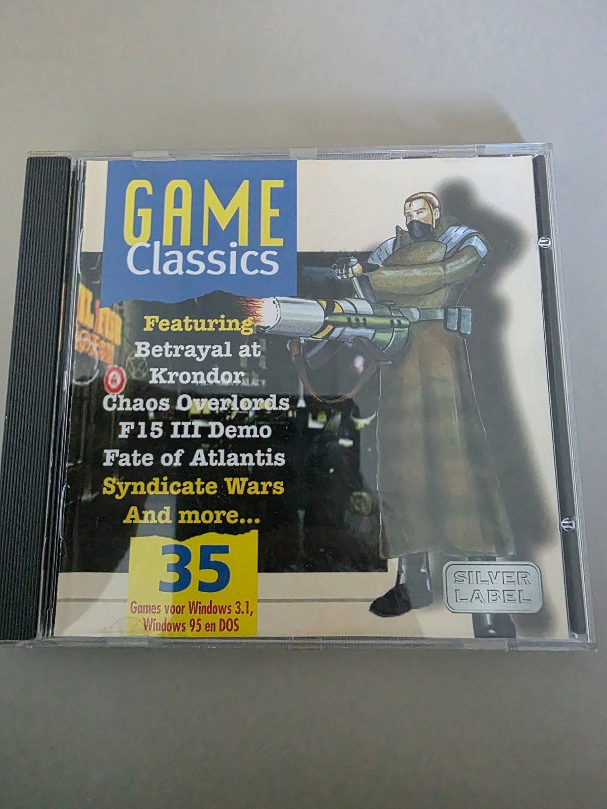 Pc game Game Classics - 35 games - Betrayal F15 III, 1 speler, Ophalen of Verzenden, Zo goed als nieuw, Strategie en Constructie