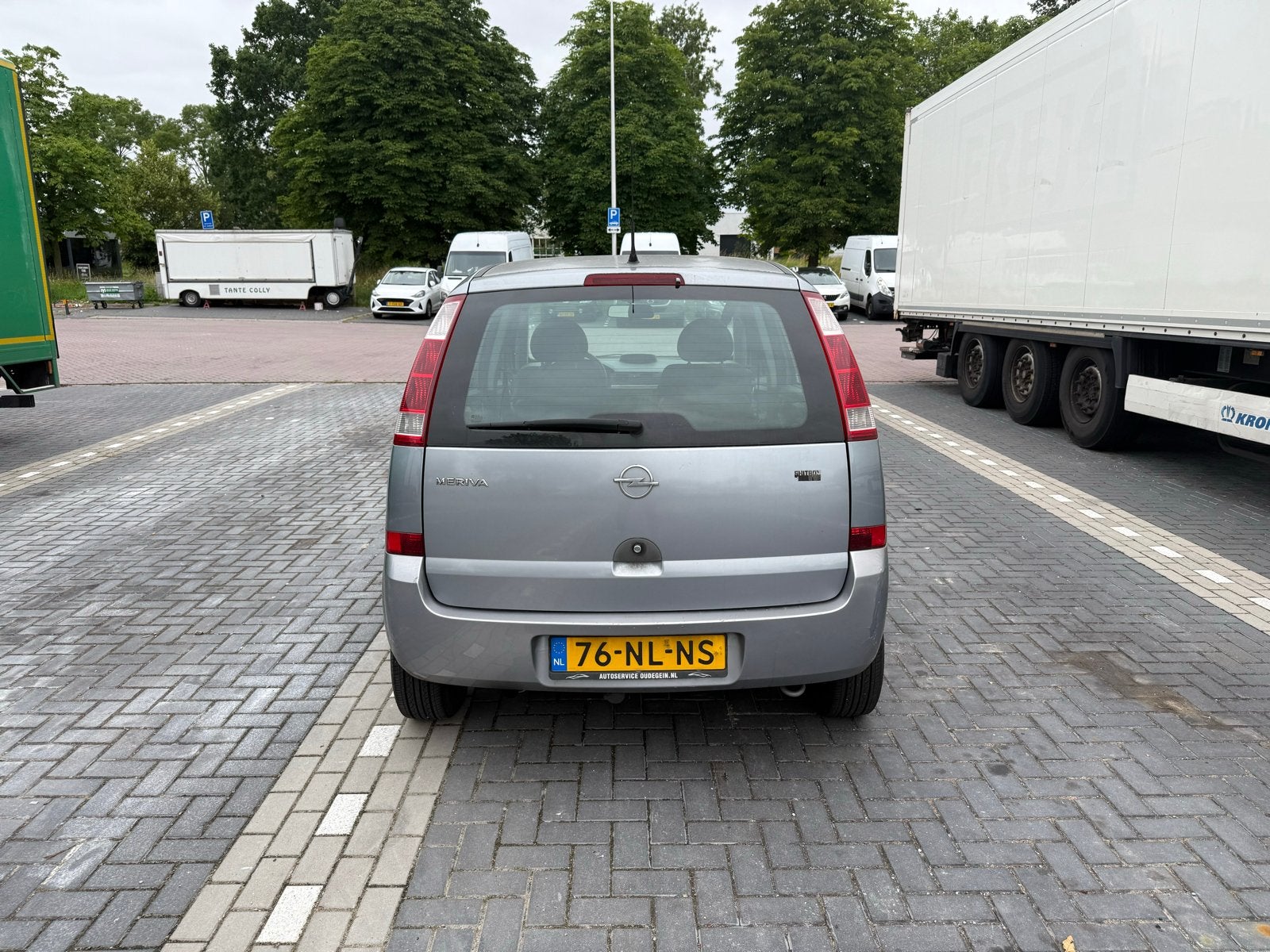 Opel Meriva 1.6 8V 2003 Grijs, 4 cilinders, Origineel Nederlands, 1200 kg, Handgeschakeld
