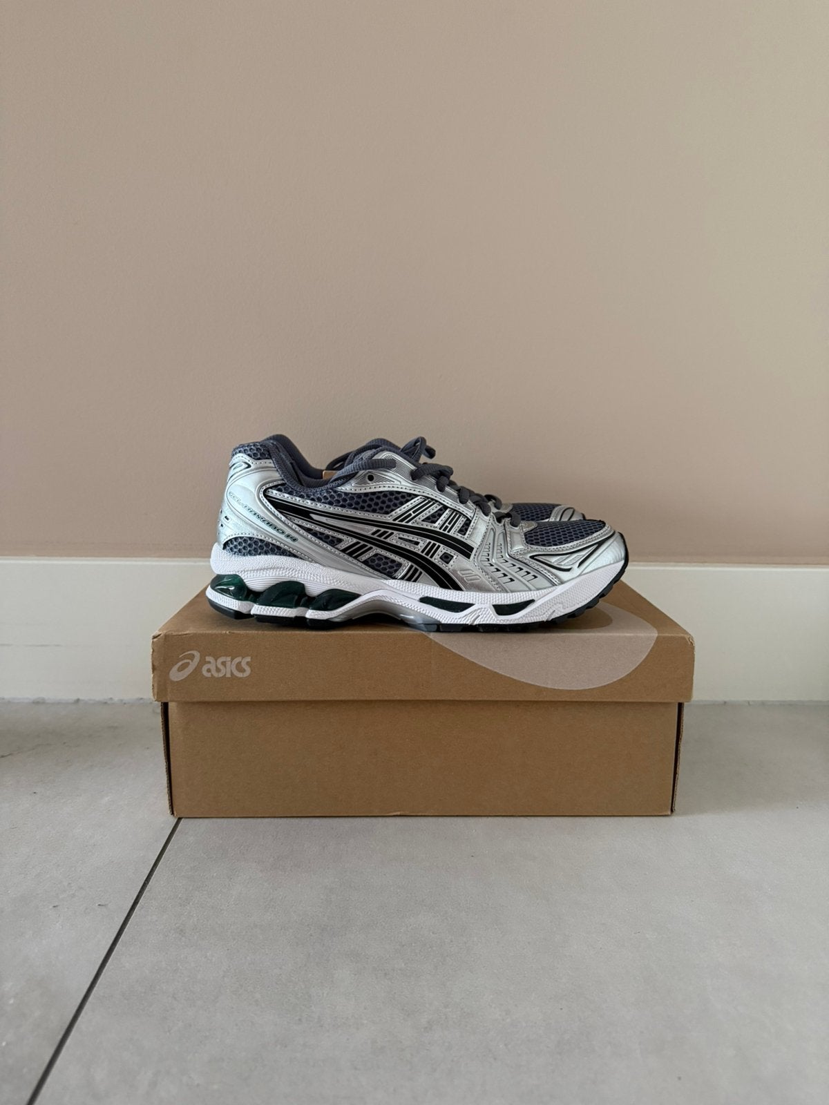 Asics kayano 14 nieuw in doos, Kleding | Heren, Ophalen, Nieuw