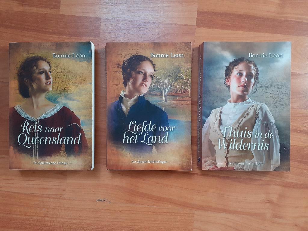 Bonnie Leon - Queensland trilogie, Boeken, Gelezen, Bonnie Leon, Ophalen of Verzenden, Amerika