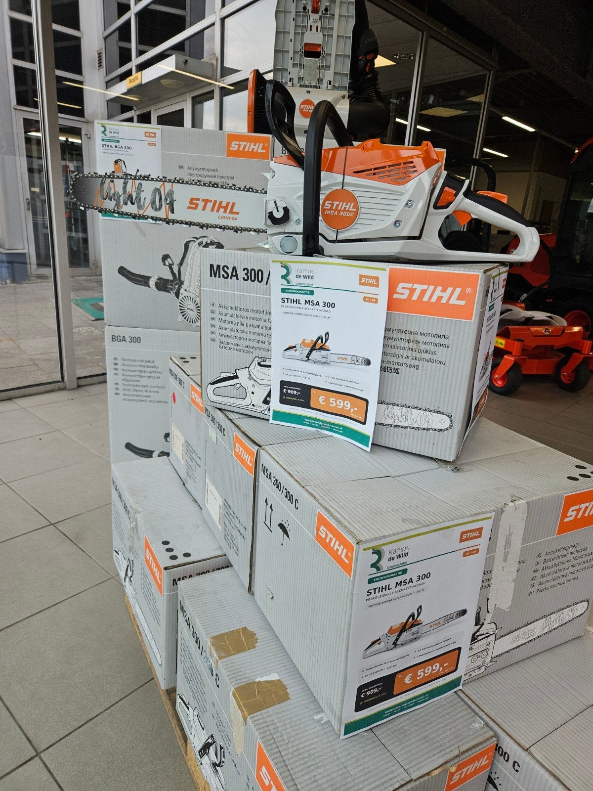 Stihl MSA 300 Accukettingzaag 40cm blad super aanbieding - N, Ophalen of Verzenden, Nieuw