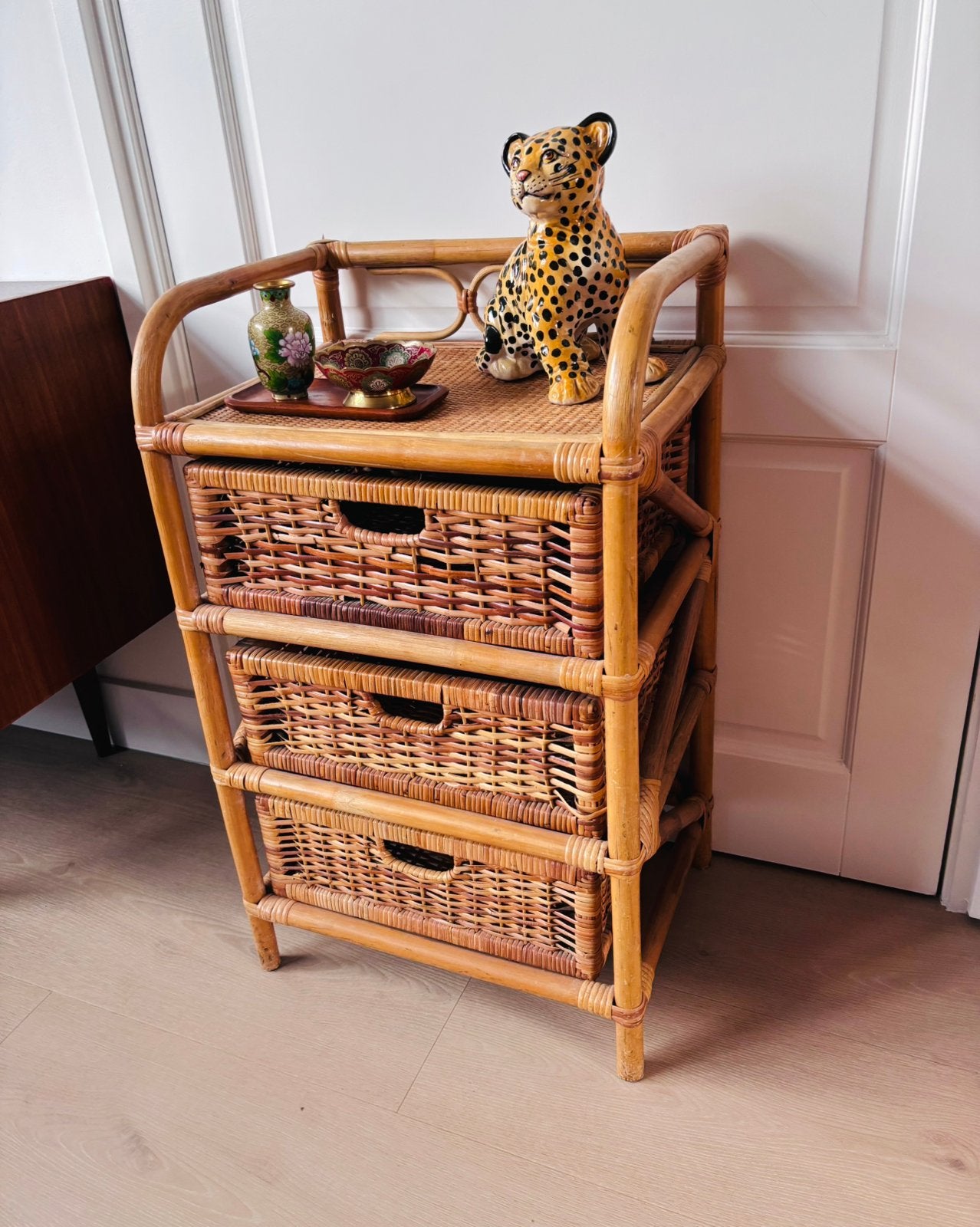 Vintage Rotan Ladekastje / Hoge Commode met 3 Laden – Boho, Ophalen, Minder dan 50 cm, Vintage/boho, Zo goed als nieuw