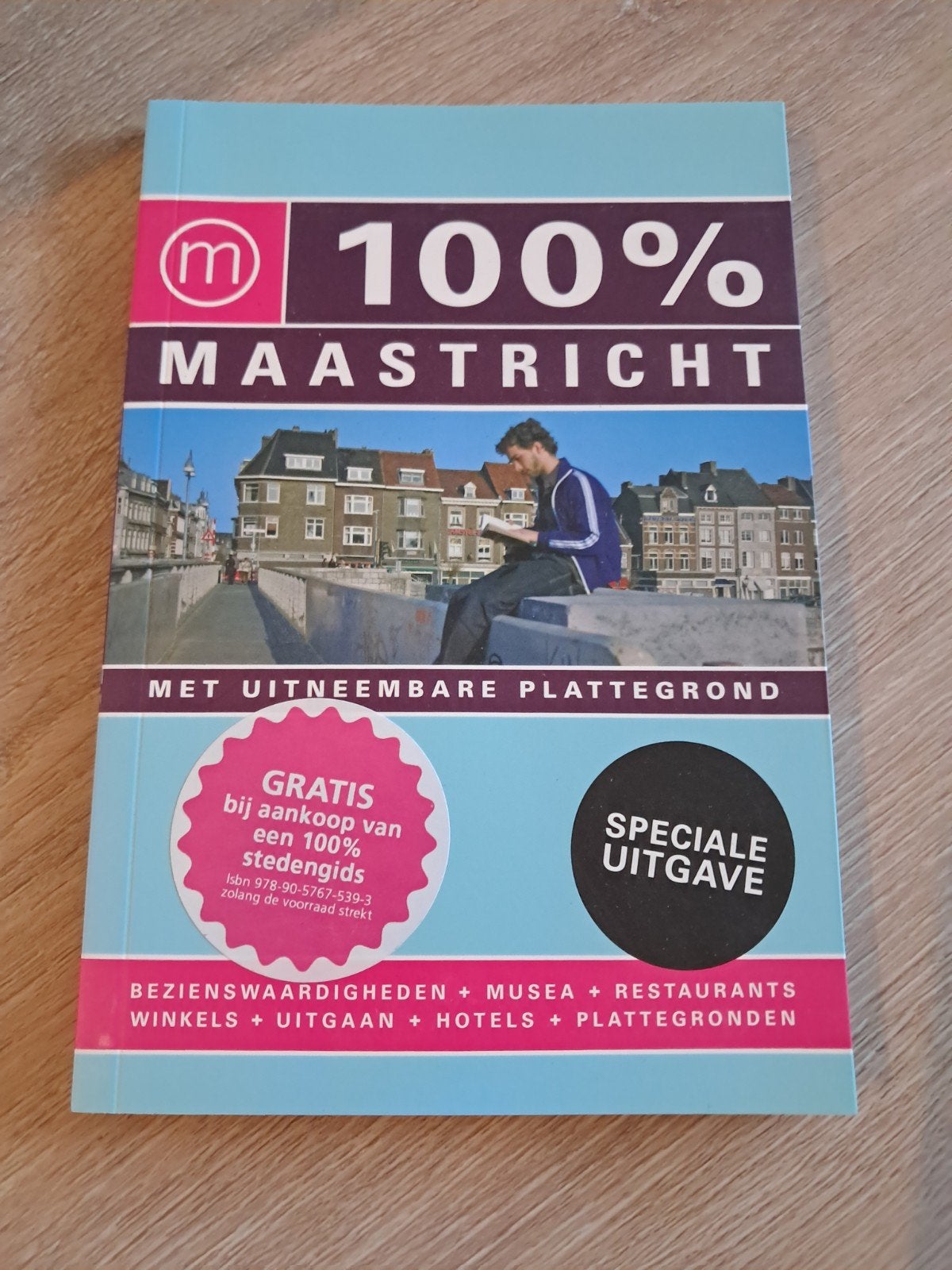 G: 100% Maastricht Reisgids met uitneembare plattegrond, Overige merken, Europa, Ophalen of Verzenden, Zo goed als nieuw