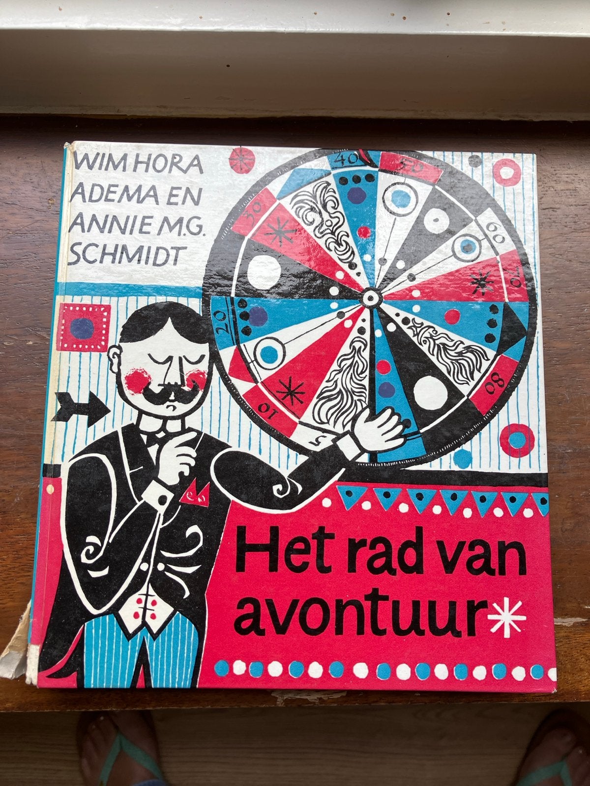 Het Rad van Avontuur - Wim Hora Adema & Annie M.G. Schmidt, Ophalen of Verzenden, Gelezen