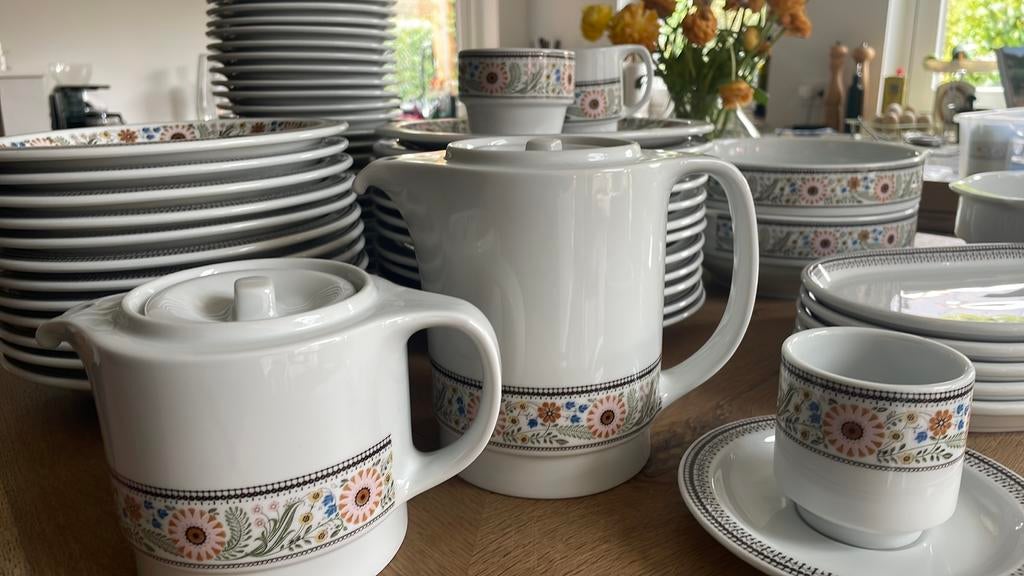 Servies mosa Masrticht retro, Ophalen