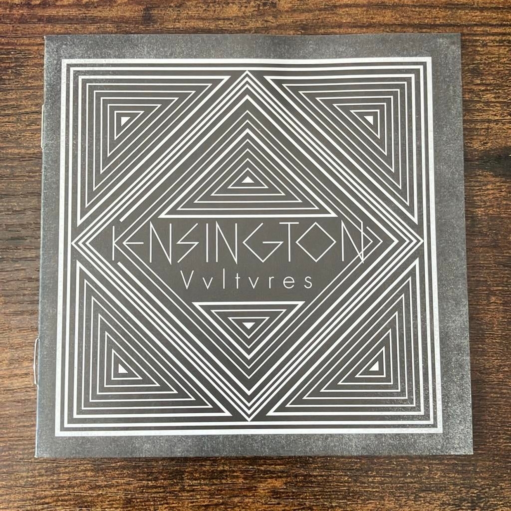 CD Kensington - Vultures, Ophalen of Verzenden, Zo goed als nieuw, Overige genres